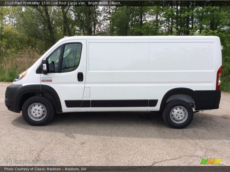 Bright White / Black 2019 Ram ProMaster 1500 Low Roof Cargo Van