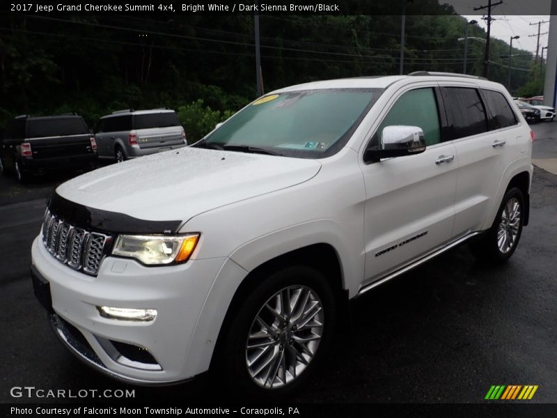 Bright White / Dark Sienna Brown/Black 2017 Jeep Grand Cherokee Summit 4x4