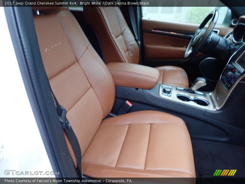 Bright White / Dark Sienna Brown/Black 2017 Jeep Grand Cherokee Summit 4x4