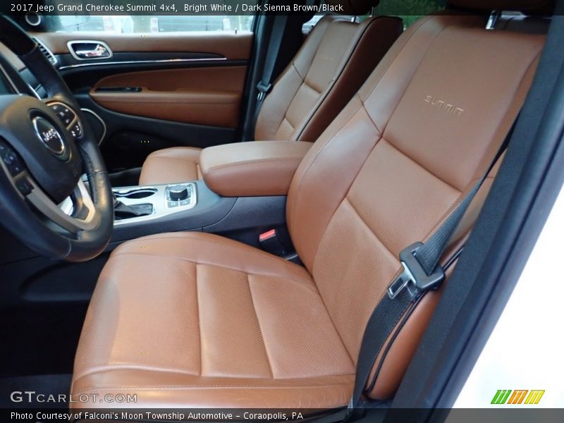 Bright White / Dark Sienna Brown/Black 2017 Jeep Grand Cherokee Summit 4x4