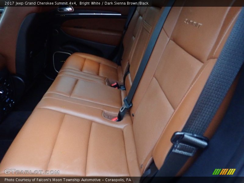 Bright White / Dark Sienna Brown/Black 2017 Jeep Grand Cherokee Summit 4x4