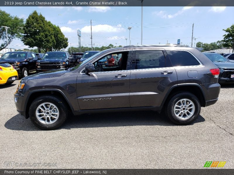 Granite Crystal Metallic / Black 2019 Jeep Grand Cherokee Laredo 4x4