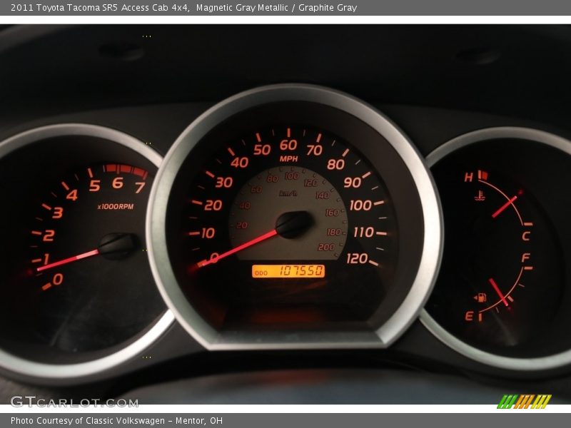 Magnetic Gray Metallic / Graphite Gray 2011 Toyota Tacoma SR5 Access Cab 4x4