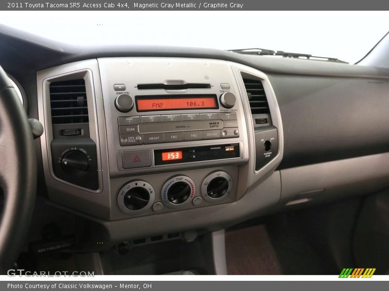 Magnetic Gray Metallic / Graphite Gray 2011 Toyota Tacoma SR5 Access Cab 4x4