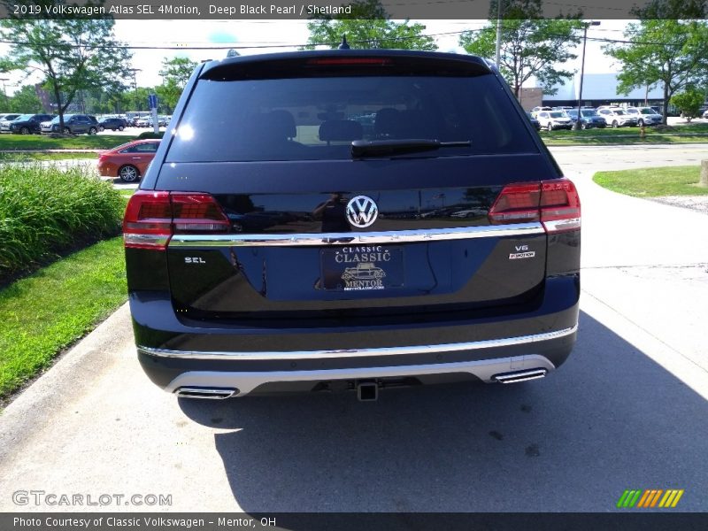 Deep Black Pearl / Shetland 2019 Volkswagen Atlas SEL 4Motion