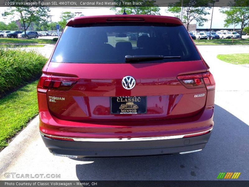 Cardinal Red Metallic / Titan Black 2019 Volkswagen Tiguan SEL 4MOTION