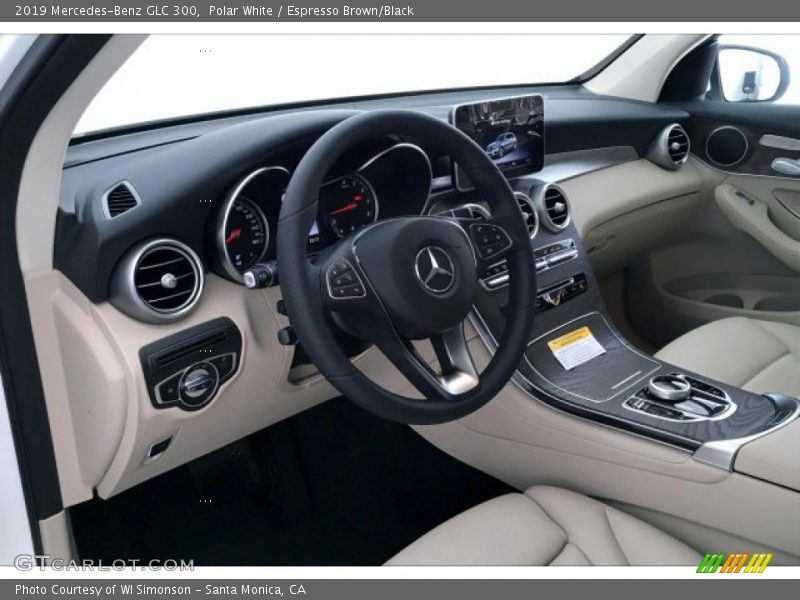 Polar White / Espresso Brown/Black 2019 Mercedes-Benz GLC 300