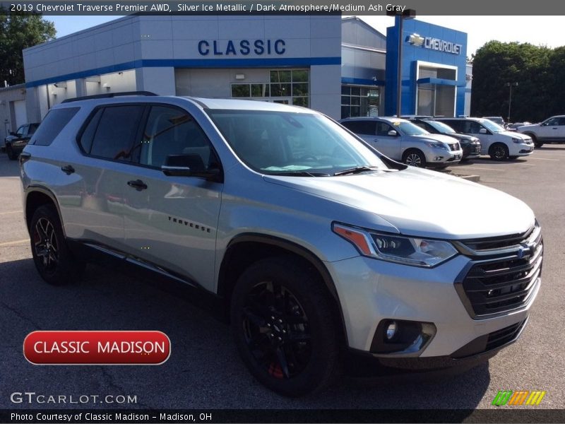 Silver Ice Metallic / Dark Atmosphere/Medium Ash Gray 2019 Chevrolet Traverse Premier AWD