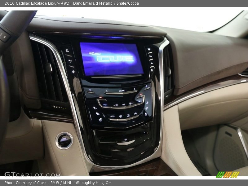 Dark Emerald Metallic / Shale/Cocoa 2016 Cadillac Escalade Luxury 4WD