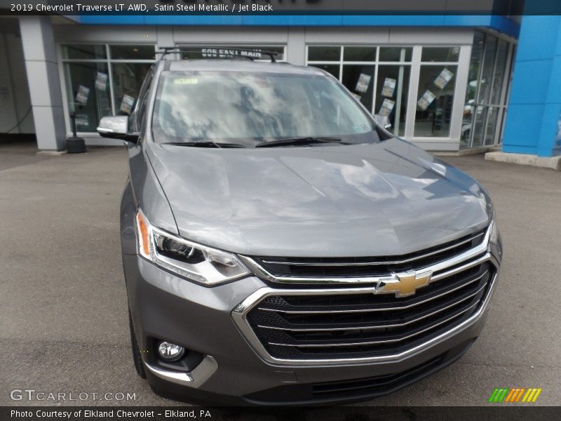 Satin Steel Metallic / Jet Black 2019 Chevrolet Traverse LT AWD