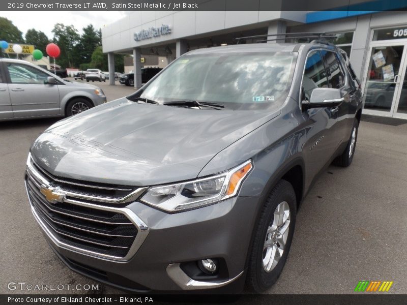 Satin Steel Metallic / Jet Black 2019 Chevrolet Traverse LT AWD