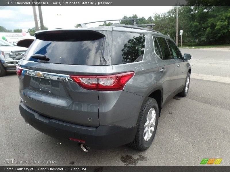 Satin Steel Metallic / Jet Black 2019 Chevrolet Traverse LT AWD