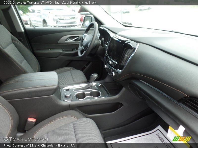 Satin Steel Metallic / Jet Black 2019 Chevrolet Traverse LT AWD