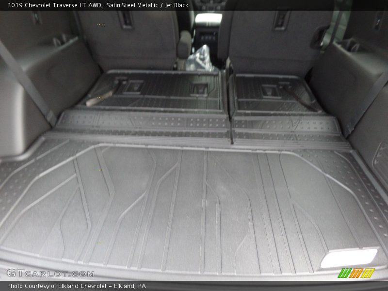 Satin Steel Metallic / Jet Black 2019 Chevrolet Traverse LT AWD