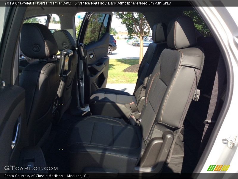 Silver Ice Metallic / Dark Atmosphere/Medium Ash Gray 2019 Chevrolet Traverse Premier AWD