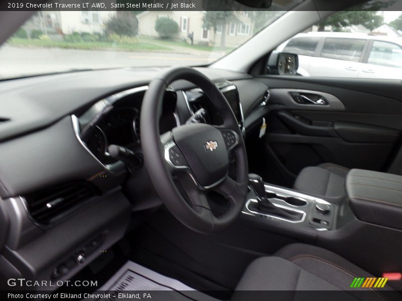Satin Steel Metallic / Jet Black 2019 Chevrolet Traverse LT AWD