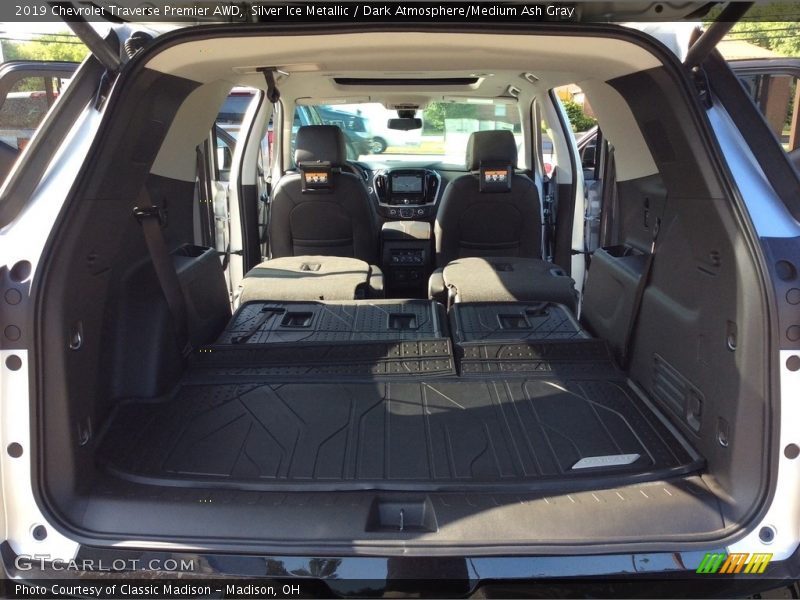 Silver Ice Metallic / Dark Atmosphere/Medium Ash Gray 2019 Chevrolet Traverse Premier AWD