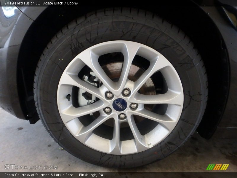 Agate Black / Ebony 2019 Ford Fusion SE