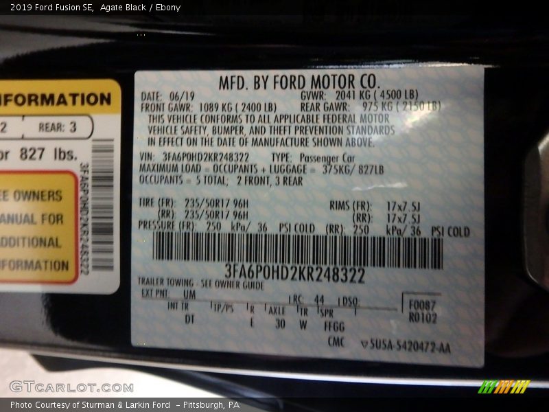 Agate Black / Ebony 2019 Ford Fusion SE