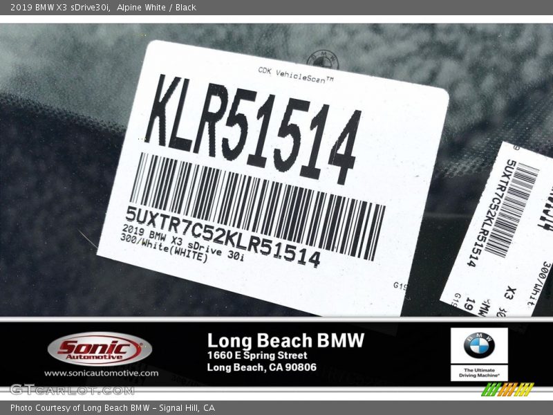 Alpine White / Black 2019 BMW X3 sDrive30i