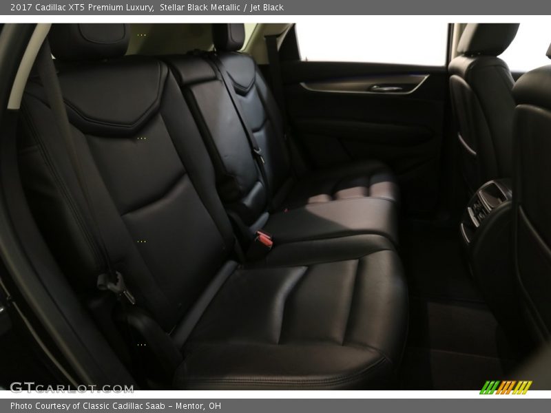 Stellar Black Metallic / Jet Black 2017 Cadillac XT5 Premium Luxury