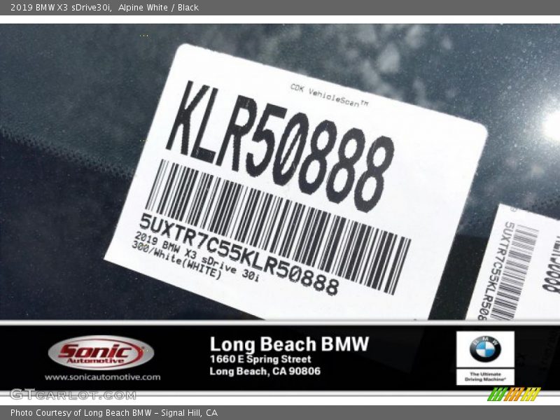 Alpine White / Black 2019 BMW X3 sDrive30i