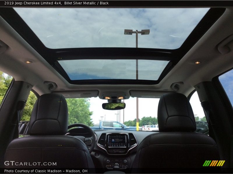 Billet Silver Metallic / Black 2019 Jeep Cherokee Limited 4x4