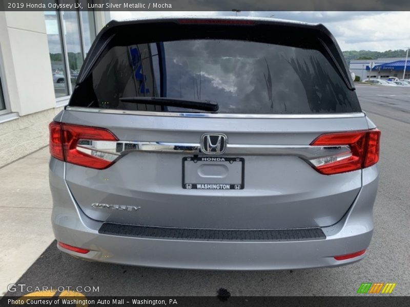 Lunar Silver Metallic / Mocha 2019 Honda Odyssey LX