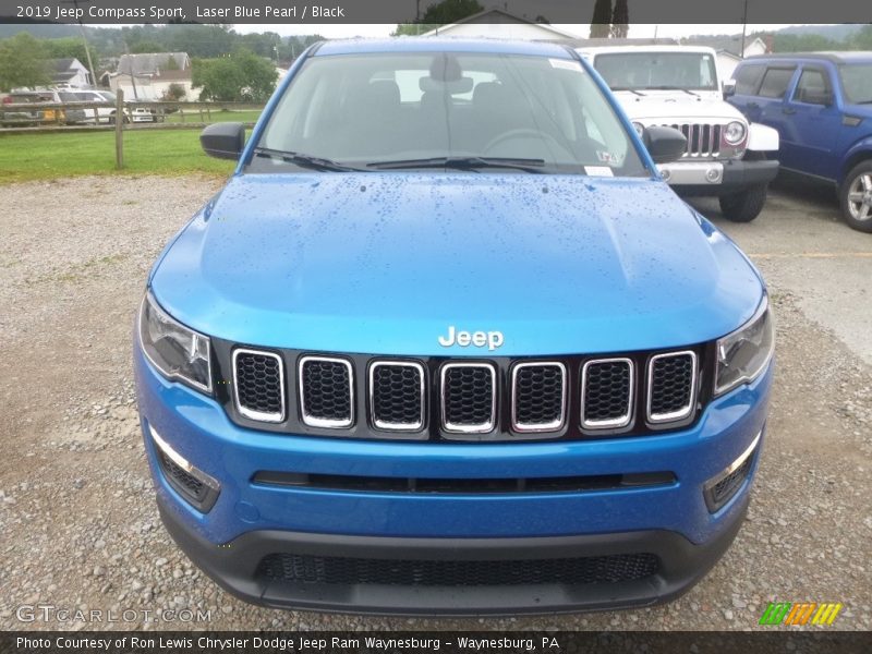 Laser Blue Pearl / Black 2019 Jeep Compass Sport