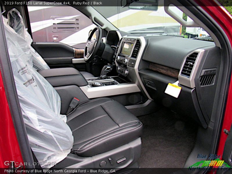 Ruby Red / Black 2019 Ford F150 Lariat SuperCrew 4x4