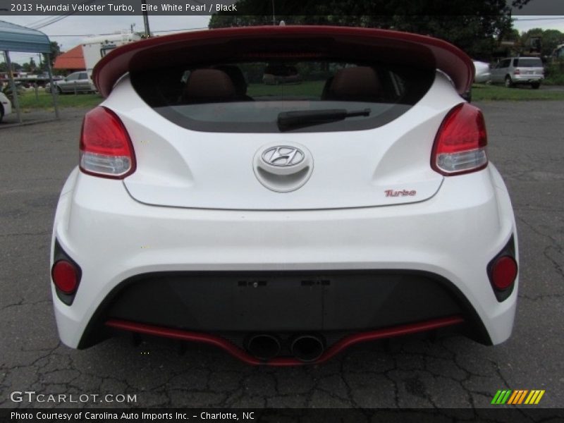Elite White Pearl / Black 2013 Hyundai Veloster Turbo