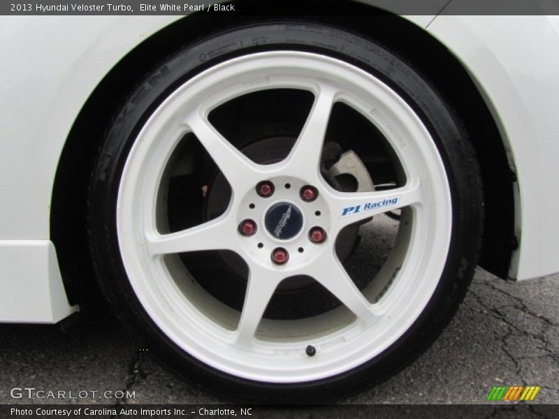 Elite White Pearl / Black 2013 Hyundai Veloster Turbo