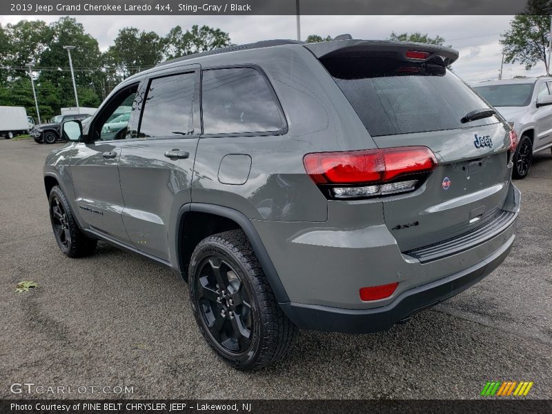 Sting-Gray / Black 2019 Jeep Grand Cherokee Laredo 4x4