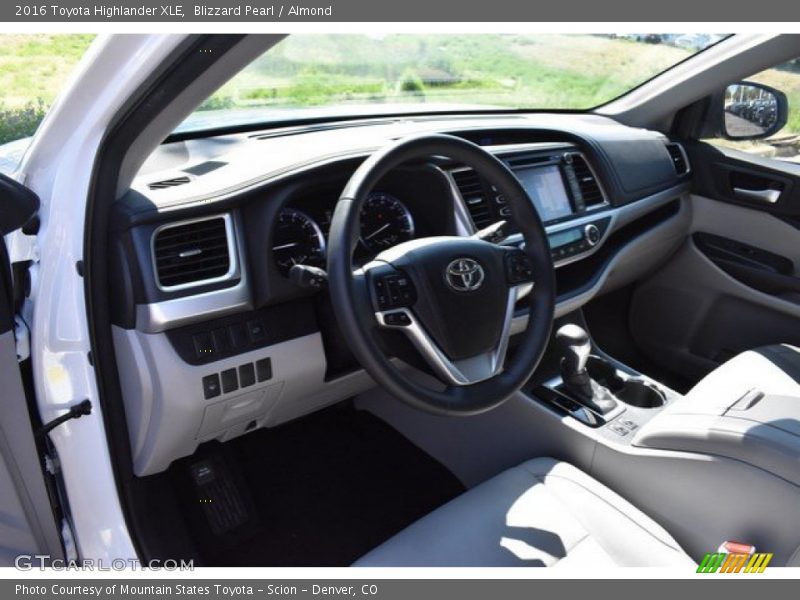 Blizzard Pearl / Almond 2016 Toyota Highlander XLE