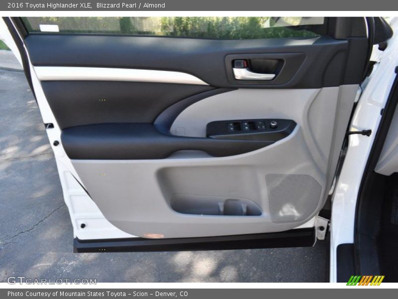 Blizzard Pearl / Almond 2016 Toyota Highlander XLE