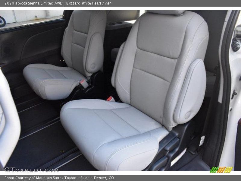 Blizzard White Pearl / Ash 2020 Toyota Sienna Limited AWD