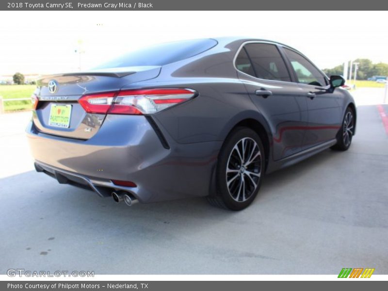 Predawn Gray Mica / Black 2018 Toyota Camry SE