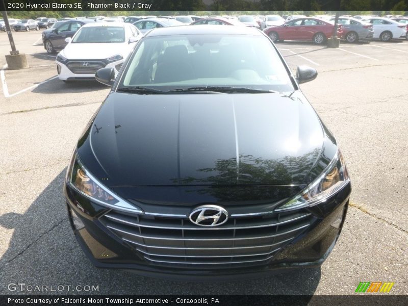 Phantom Black / Gray 2020 Hyundai Elantra SE