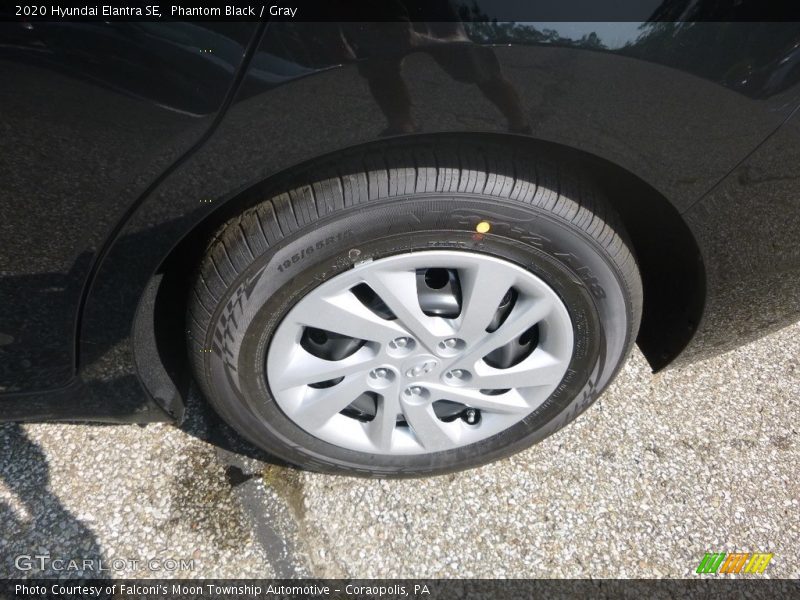 Phantom Black / Gray 2020 Hyundai Elantra SE