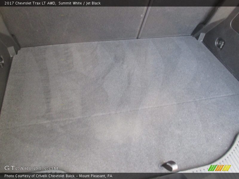 Summit White / Jet Black 2017 Chevrolet Trax LT AWD