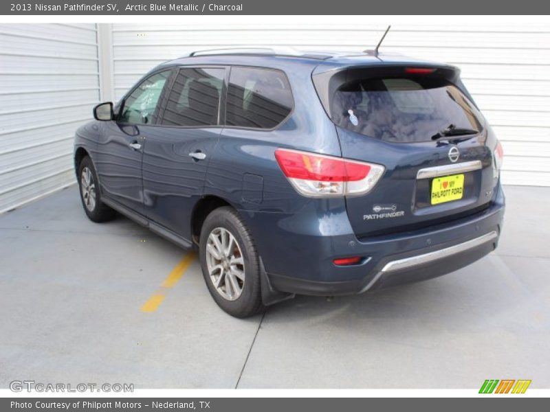 Arctic Blue Metallic / Charcoal 2013 Nissan Pathfinder SV