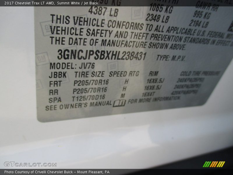 Summit White / Jet Black 2017 Chevrolet Trax LT AWD