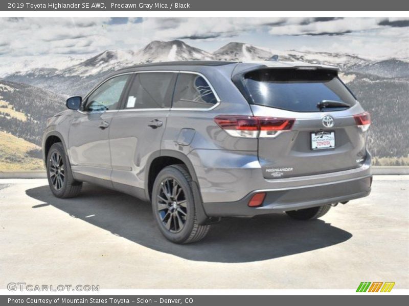 Predawn Gray Mica / Black 2019 Toyota Highlander SE AWD