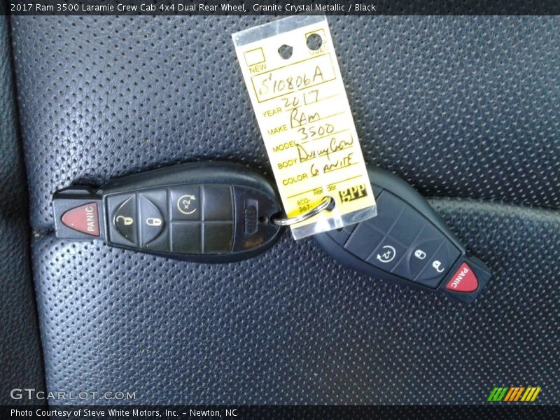 Granite Crystal Metallic / Black 2017 Ram 3500 Laramie Crew Cab 4x4 Dual Rear Wheel