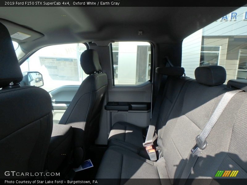 Oxford White / Earth Gray 2019 Ford F150 STX SuperCab 4x4