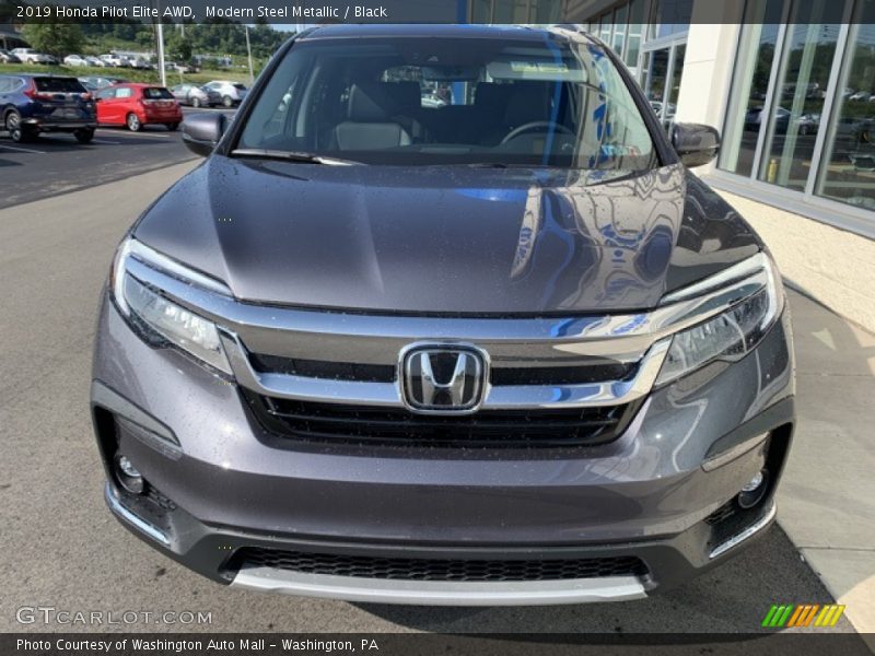 Modern Steel Metallic / Black 2019 Honda Pilot Elite AWD