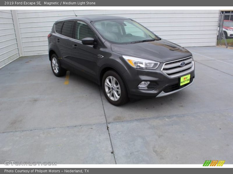 Magnetic / Medium Light Stone 2019 Ford Escape SE