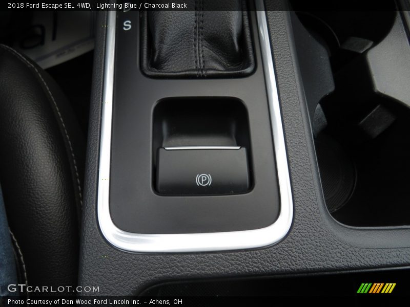 Lightning Blue / Charcoal Black 2018 Ford Escape SEL 4WD