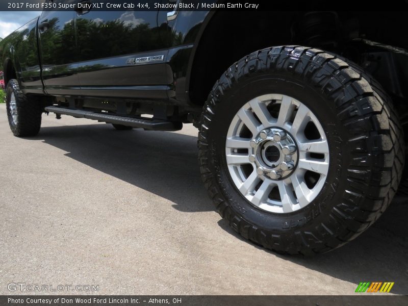 Shadow Black / Medium Earth Gray 2017 Ford F350 Super Duty XLT Crew Cab 4x4