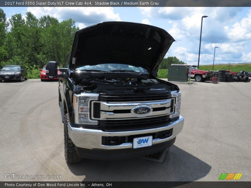 Shadow Black / Medium Earth Gray 2017 Ford F350 Super Duty XLT Crew Cab 4x4